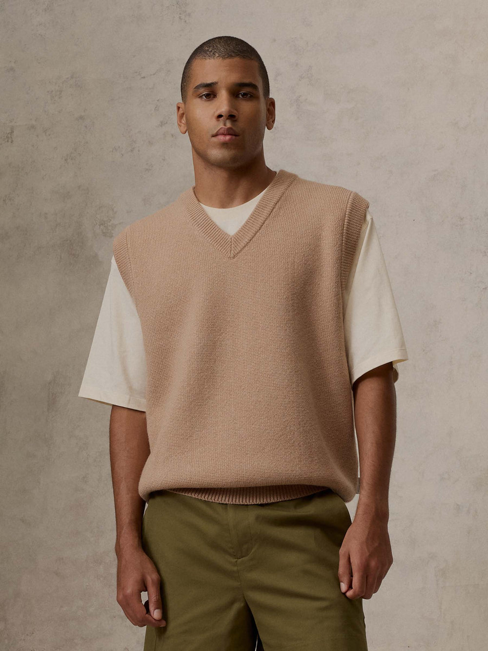V-neck Merino Vest - Camel – JOSEPH & JAMES