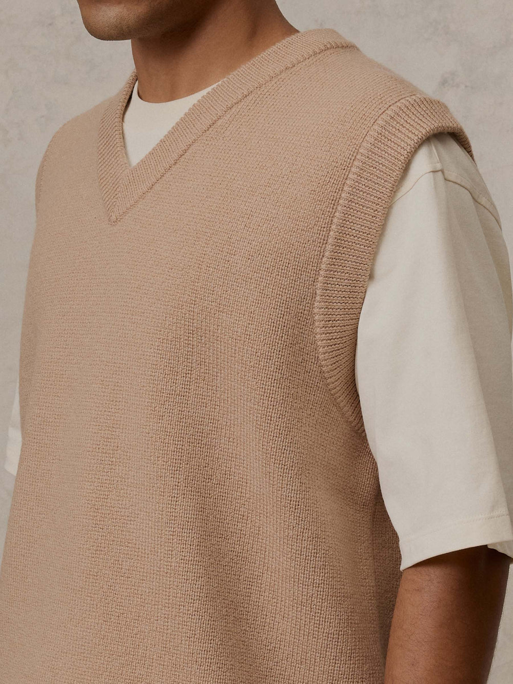 V-neck Merino Vest - Camel – JOSEPH & JAMES