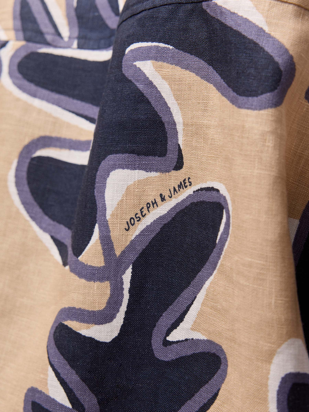 3-Pocket Print Shirt - Sand Leafy print
